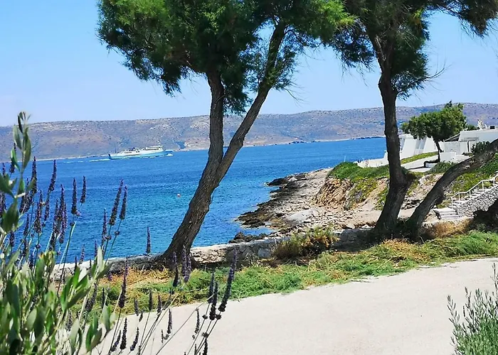 Sea Satin Sounio
