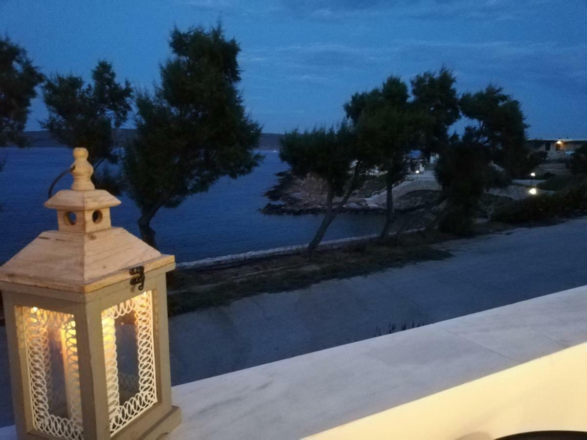Sea Satin Sounio *