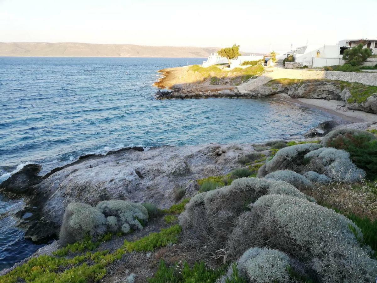 Sea Satin Sounio